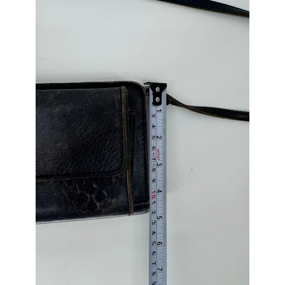 Patricia Nash Vintage Distressed Leather Crossbody Wallet Black Organizer